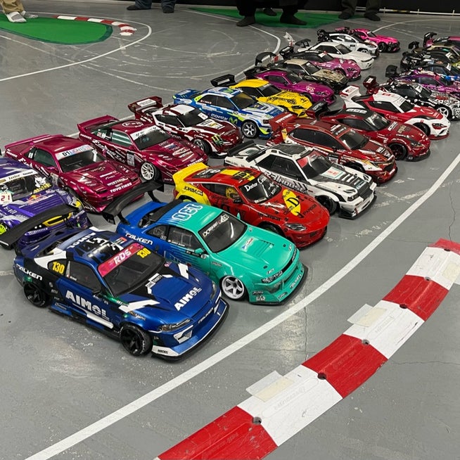 RCドリフトカー集合